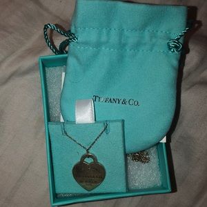 Tiffany and Co necklace💙💙